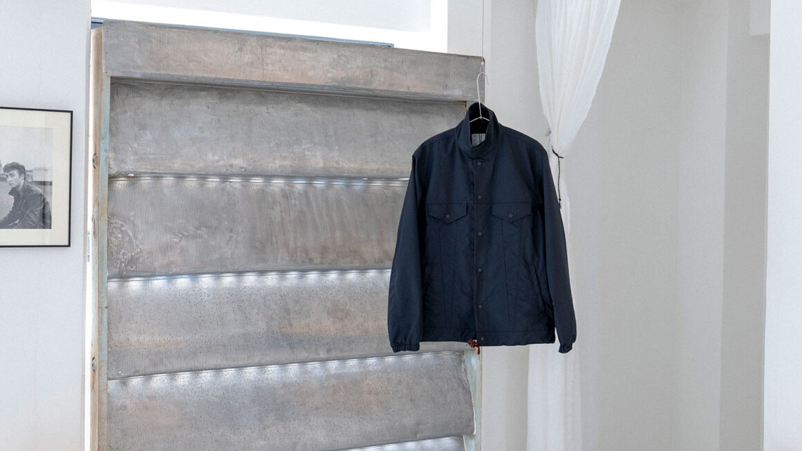 BLACKBIRD-stand collar tracker jacket-