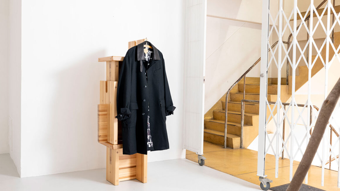 BLACKBIRD – bal collar coat –